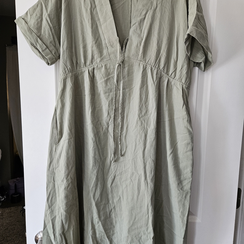 Light Sage Green Tie-Front Midi Dress